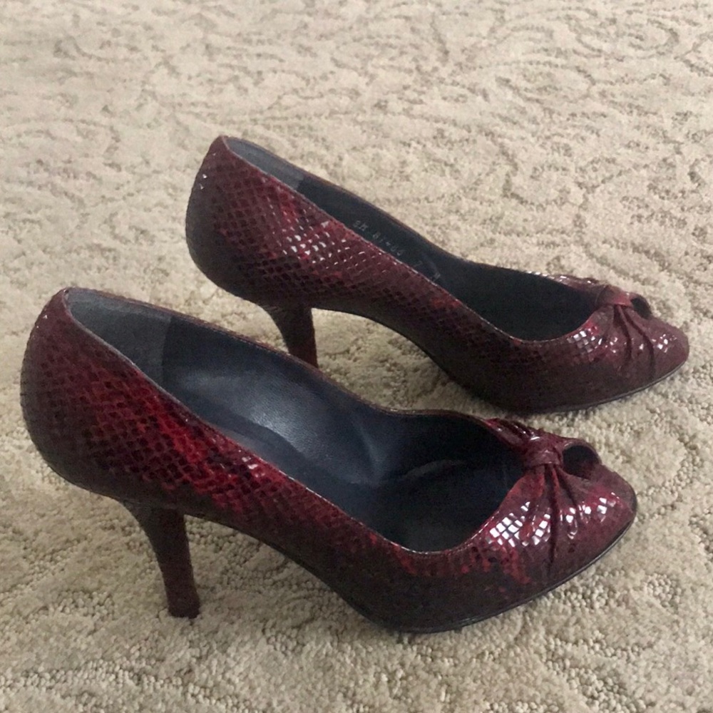 Stuart Weitzman Heels 👠